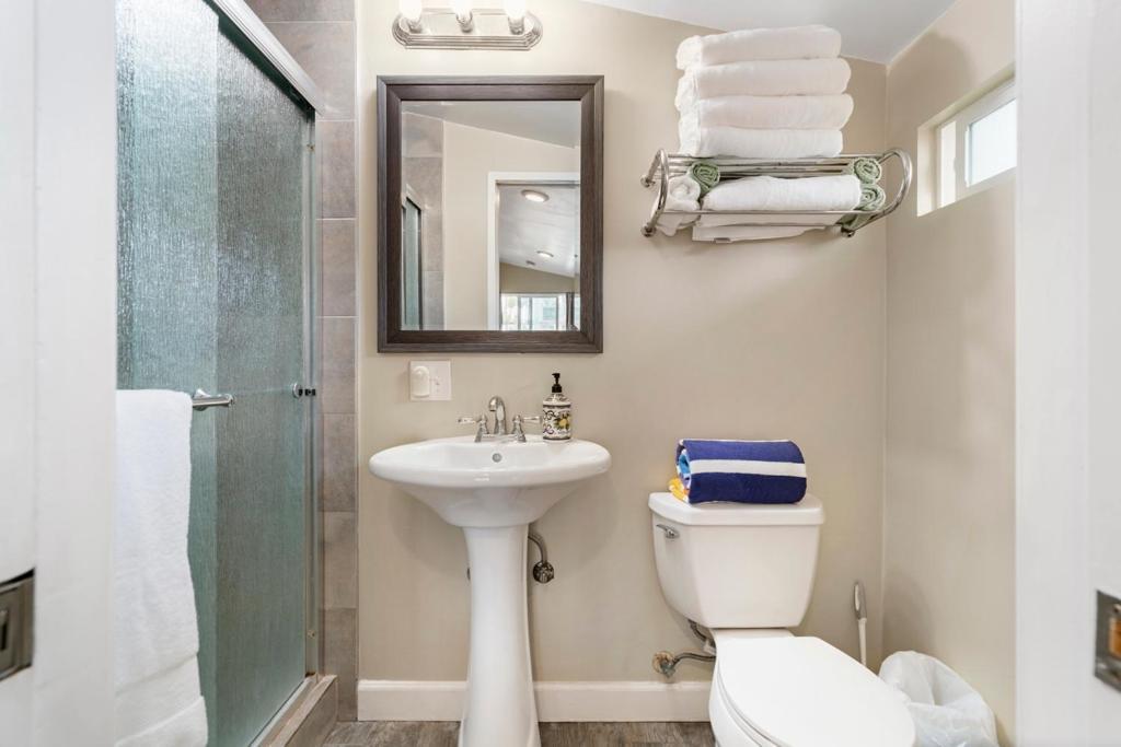 Oceanside Rocks Family Vacation Home Bagian luar foto